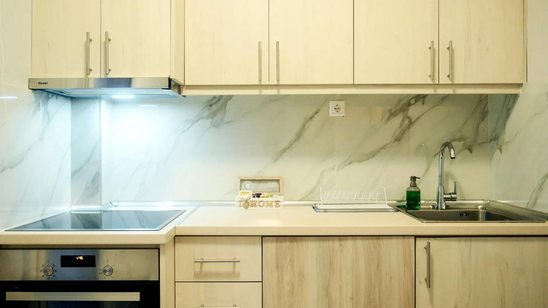 테살로니키 Modern Downtown Flat By Golden H&R 아파트